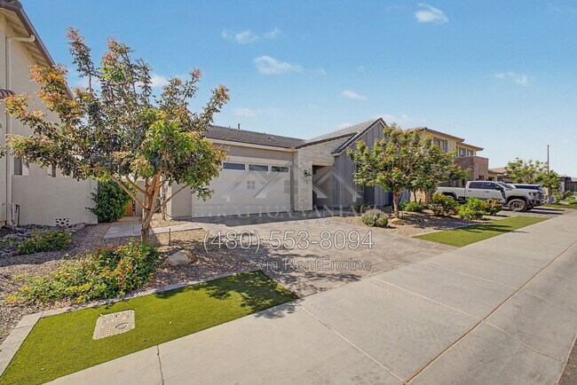1461 E San Carlos Way Gilbert, AZ 85298 photo 2