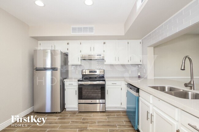 3724 W Michigan Ave Glendale, AZ 85308 photo 5