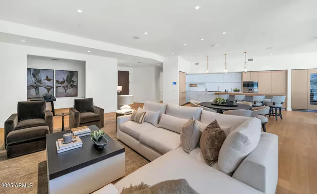 6302 E Camelback Rd Scottsdale, AZ 85251 photo 5