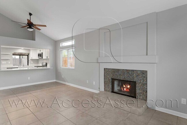 36318 St Raphael Dr Murrieta, CA 92562 photo 2