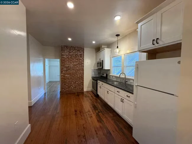 2303 Sonoma Blvd Vallejo, CA 94590 photo 2