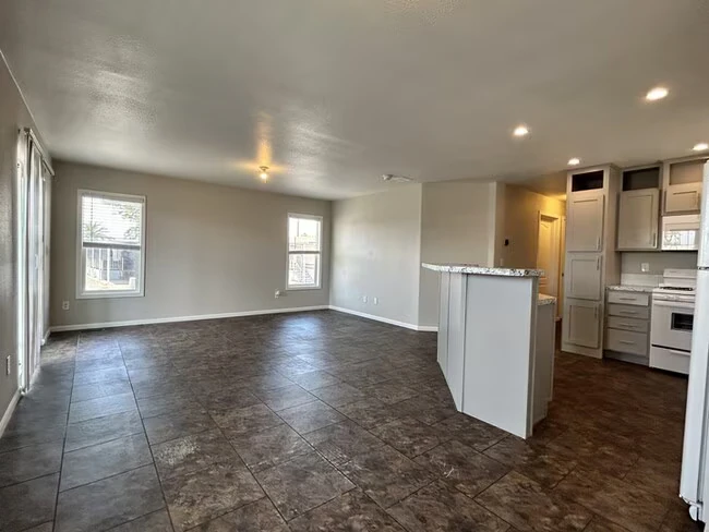 4400 W Missouri Ave Glendale, AZ 85301 photo 5