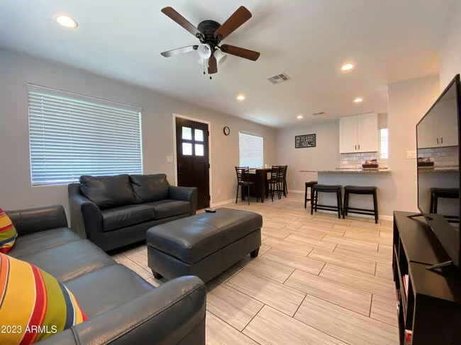 33 N Hobson Mesa, AZ 85203 photo 4