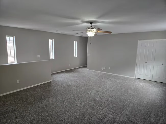 17607 W Ventura St Surprise, AZ 85388 photo 4