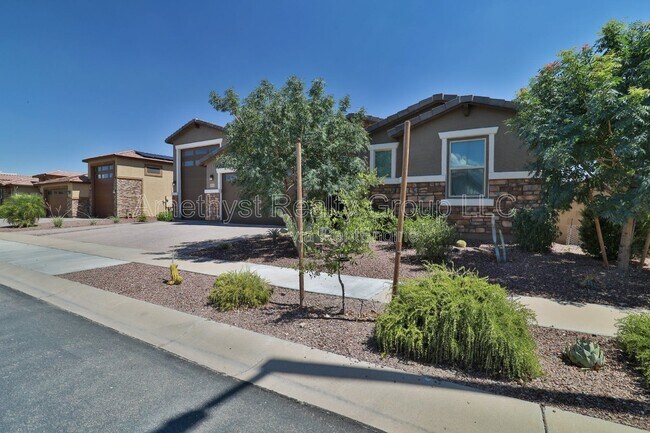17343 W Oberlin Way Surprise, AZ 85387 photo 2