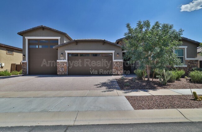 17343 W Oberlin Way Surprise, AZ 85387 photo 3