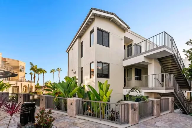 5460 La Jolla Blvd photo 3