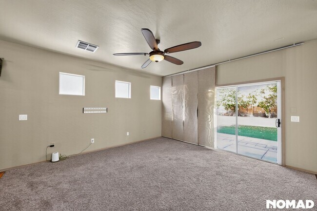 35203 N 30th Ln Phoenix, AZ 85086 photo 4