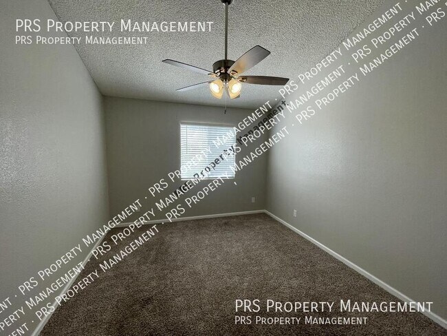 3424 N Apache Cir photo 5