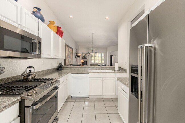 8270 Hayden Rd Scottsdale, AZ 85258 photo 3
