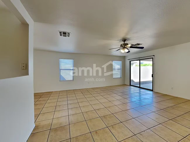 11514 W Bloomfield Rd El Mirage, AZ 85335 photo 4