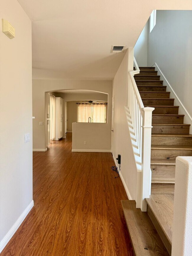 2370 Arbor View St Chula Vista, CA 91915 photo 5