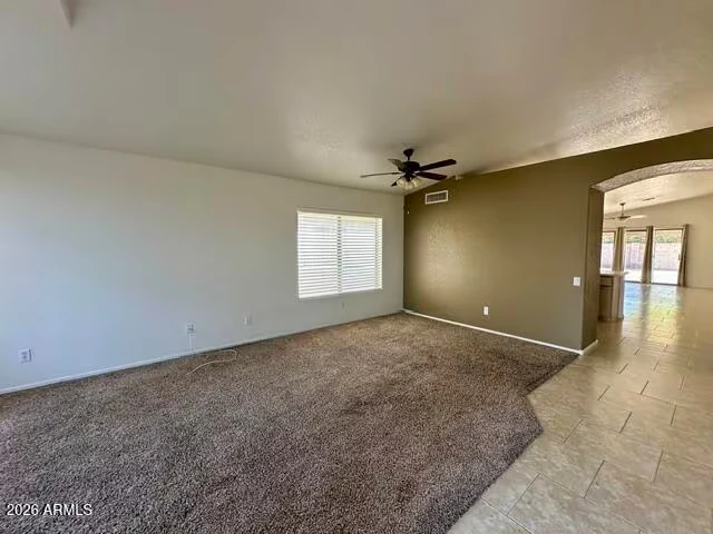 547 W Bluefield Ave photo 4
