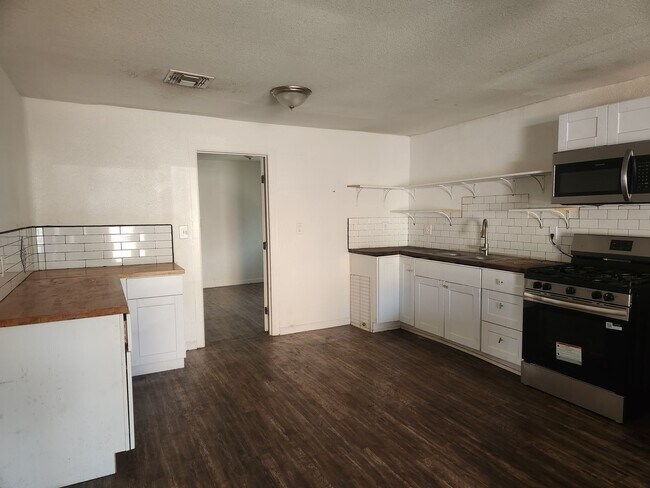 1117 West Tonto Street, Phoenix, AZ 85007 photo 4