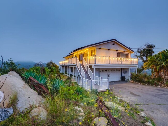 1232 Windsong Ln Escondido, CA 92026
