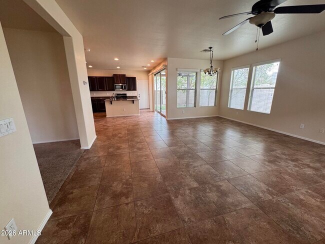 3457 S Swan Dr Gilbert, AZ 85297 photo 5