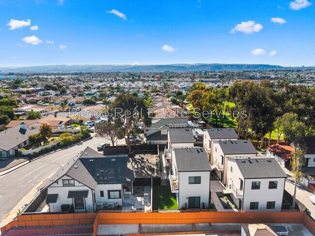 832 Desty St San Diego, CA 92154