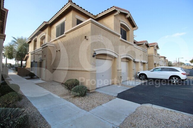 525 N Miller Rd Scottsdale, AZ 85257 photo 2