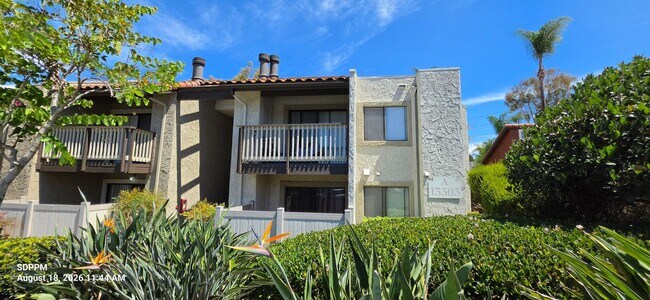 13303 Rancho Peñasquitos Blvd San Diego, CA 92129 photo 2