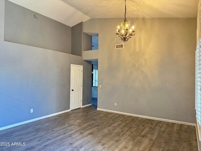 2057 N 132nd Dr Goodyear, AZ 85395 photo 4