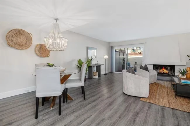 4264 Loma Riviera Ln San Diego, CA 92110 photo 3