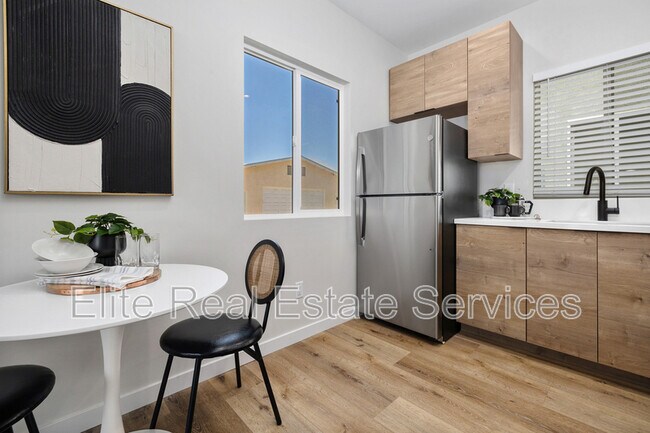 3315 Clairemont Mesa Blvd San Diego, CA 92117 photo 3