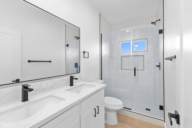 4104-4106 F St San Diego, CA 92102 photo 4
