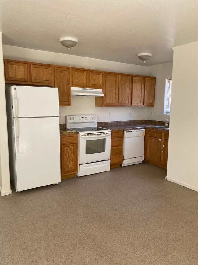 1110 E Mohave St Phoenix, AZ 85034 photo 3