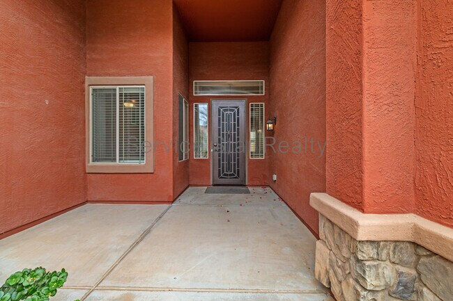 15843 W Desert Mirage Dr Surprise, AZ 85379 photo 3