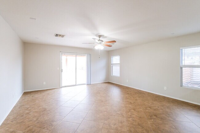 22614 W Papago St Buckeye, AZ 85326 photo 5