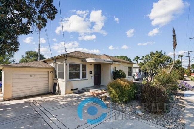 5425 Adams Ave San Diego, CA 92115 photo 2