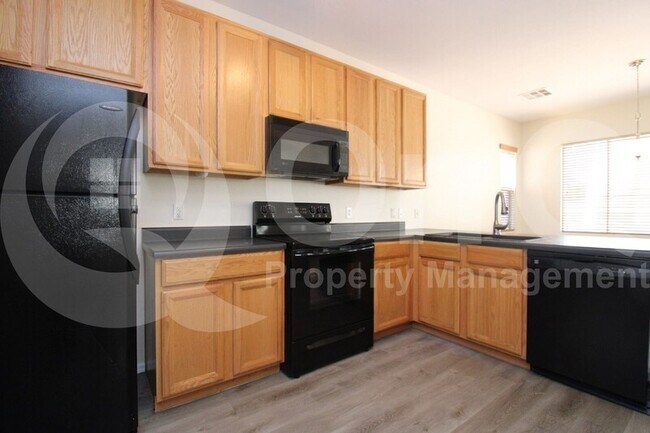 4256 E Baylor Ln Gilbert, AZ 85296 photo 3