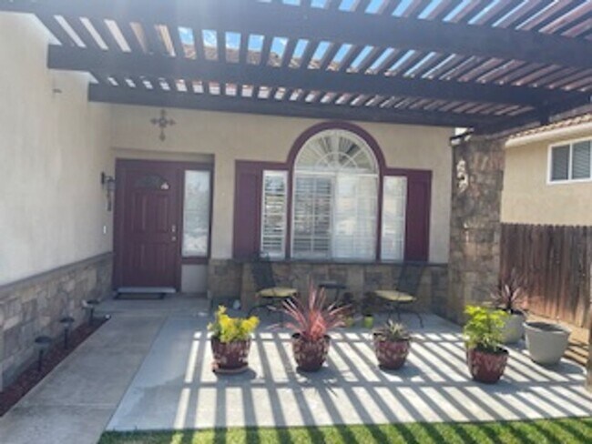 25525 Cliffrose Dr Murrieta, CA 92563 photo 3