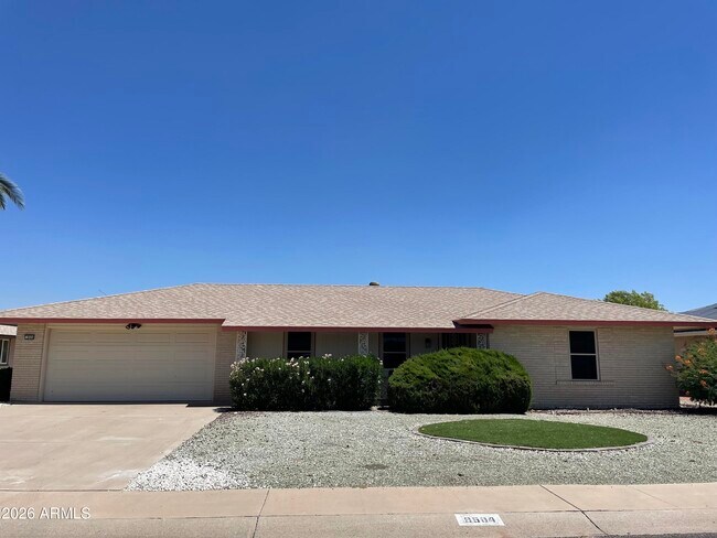 9504 W Hidden Valley Cir photo 2