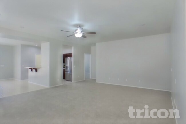 1154 E Canyon Trail San Tan Valley, AZ 85143 photo 4
