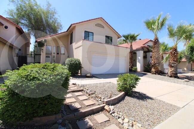 945 E Manor Dr Chandler, AZ 85225 photo 2