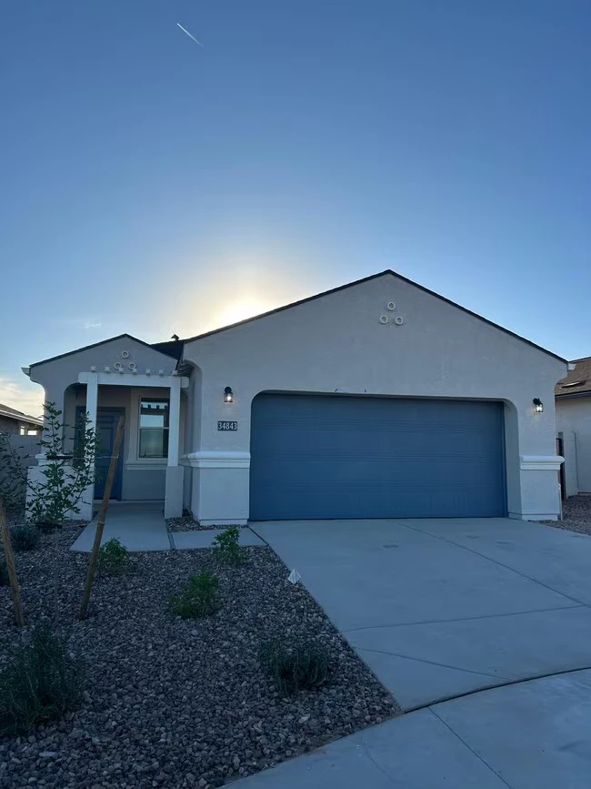 34843 W Lucca Dr Maricopa, AZ 85138 photo 4