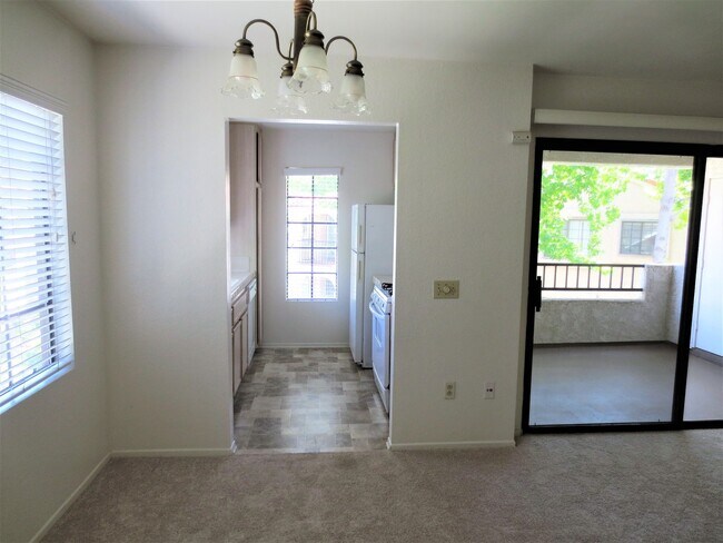 10684 Dabney Dr San Diego, CA 92126 photo 5