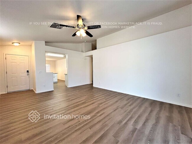 12014 W Holly St Avondale, AZ 85392 photo 2