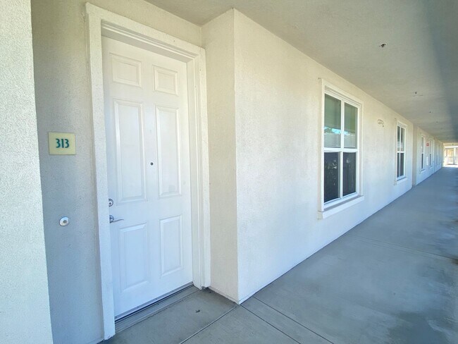 2030 N Pacific Ave Santa Cruz, CA 95060 photo 3