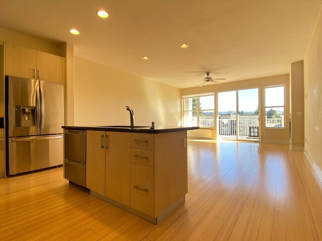 2030 N Pacific Ave Santa Cruz, CA 95060 photo 4