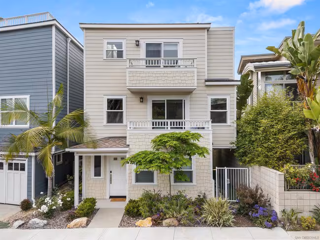 298 Playa Del Sur St San Diego, CA 92037 photo 4