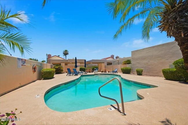 2157 E Alameda Dr Tempe, AZ 85282 photo 3