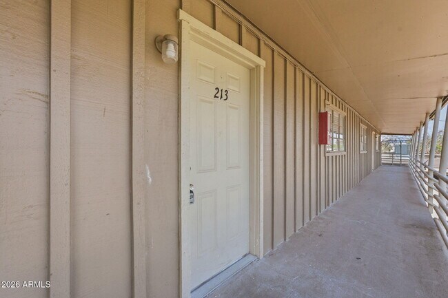 2150 W Missouri Ave Phoenix, AZ 85015 photo 3