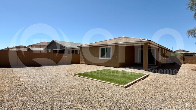 1265 E Kingman St Casa Grande, AZ 85122 photo 4
