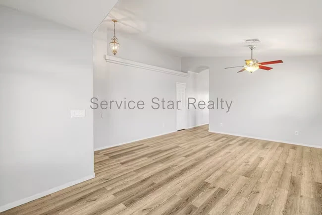 4601 N 123rd Dr Avondale, AZ 85392 photo 3