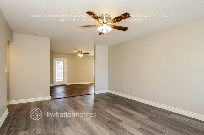 6445 W Carol Ave Glendale, AZ 85302 photo 3