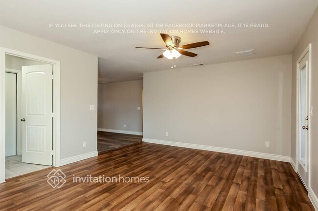 6445 W Carol Ave Glendale, AZ 85302 photo 4