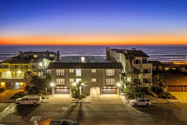 1220 Seacoast Dr Imperial Beach, CA 91932