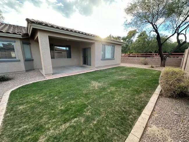 18628 E Kingbird Dr Queen Creek, AZ 85142 photo 4